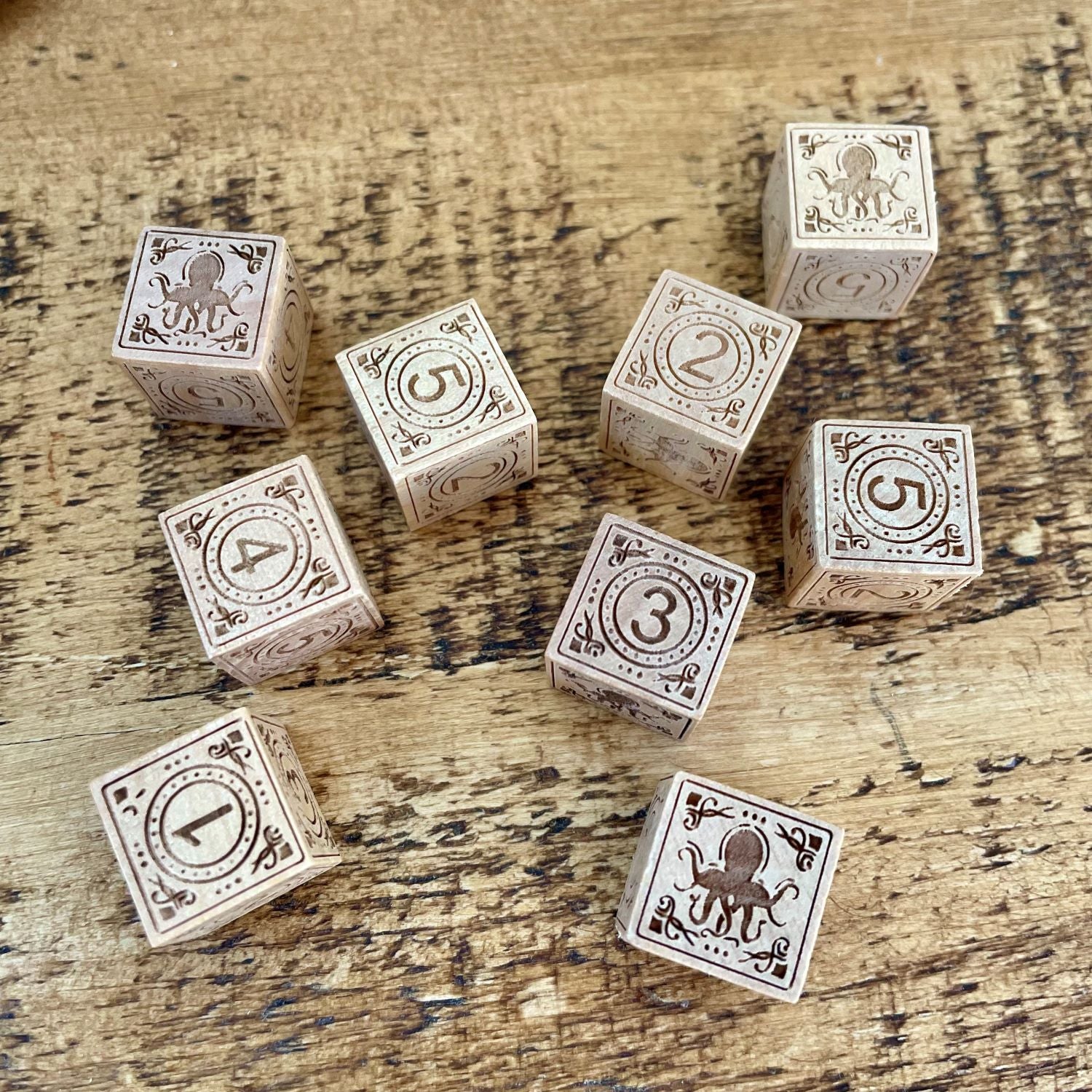 D6 Wooden Dice Set